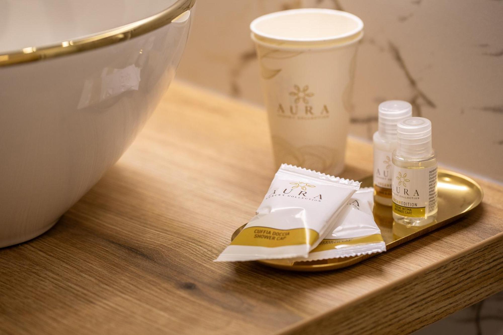 La Casa Delle Dee - Self Check-In Hotel โบโลญญา ภายนอก รูปภาพ