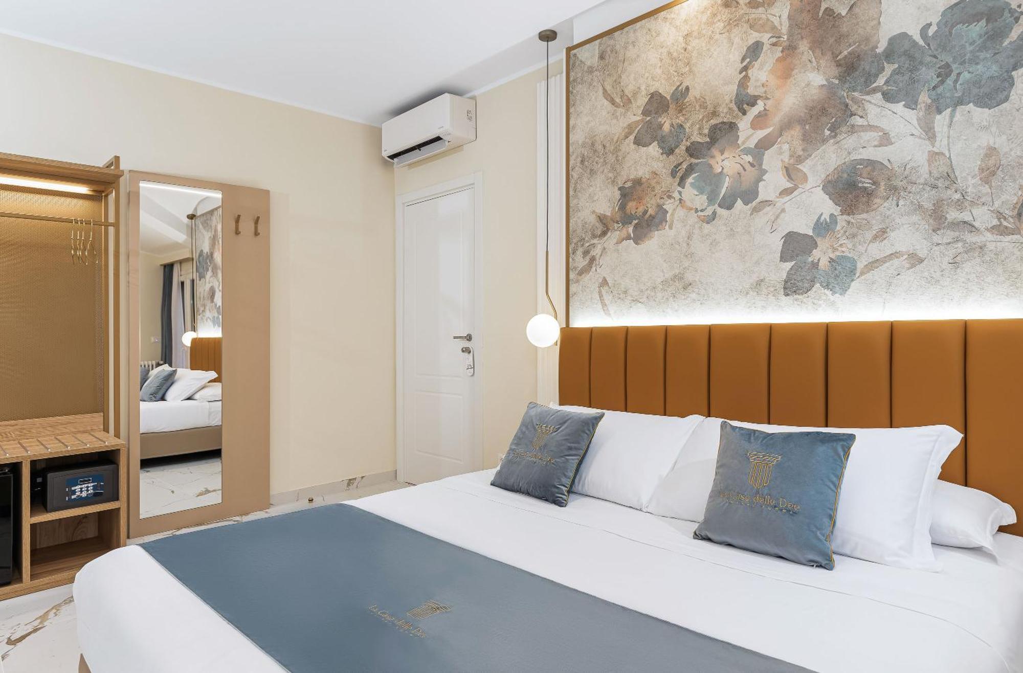La Casa Delle Dee - Self Check-In Hotel โบโลญญา ภายนอก รูปภาพ